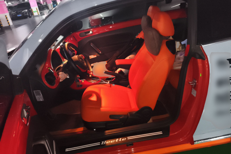 大众 甲壳虫 2017款 280TSI 纵乐版中控内饰19