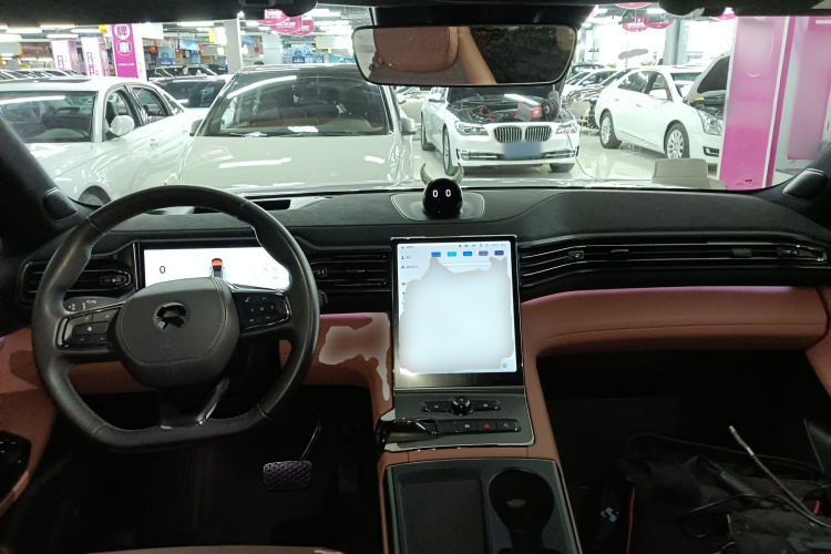 蔚来EC6 2020款 605KM 运动版中控内饰12