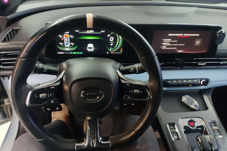 广汽传祺 2023款 影豹H 智能混动版中控内饰12