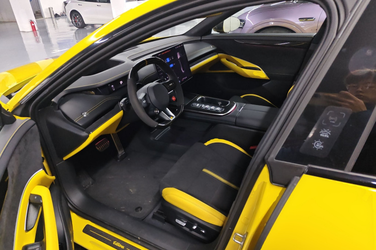 小米汽车 小米SU7 Ultra 2025款 Ultra中控内饰19