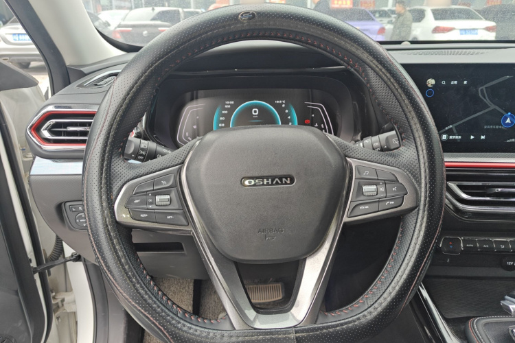 长安欧尚X5 2021款 1.6L CVT尊享型中控内饰13