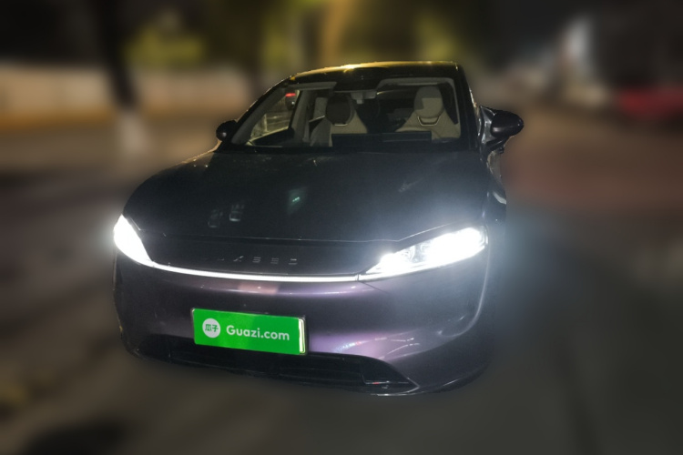 鸿蒙智行 智界R7 2024款 纯电 736km UItra车身外观2