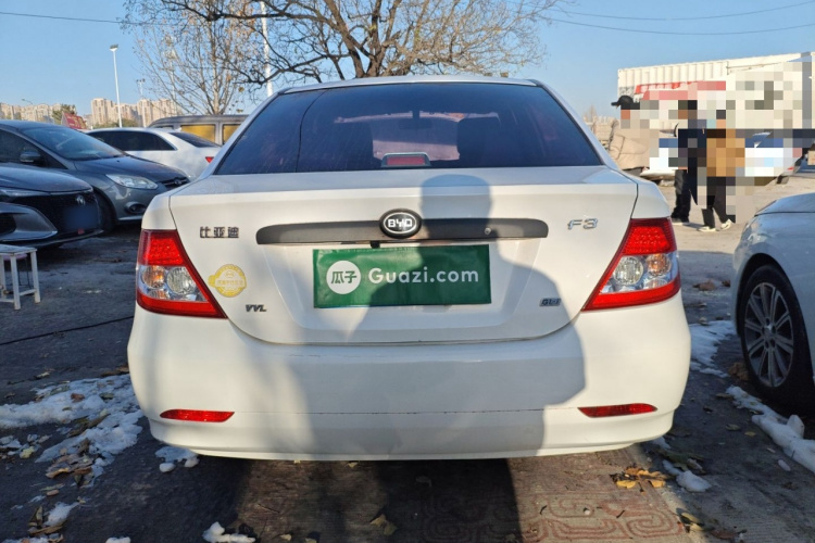 比亚迪F3 2020款 1.5L 手动经典型车身外观6