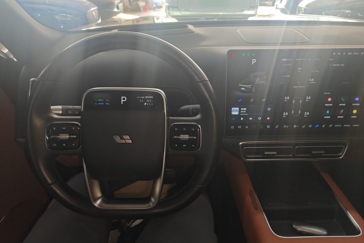 理想汽车 理想L9 2023款 Pro中控内饰7002