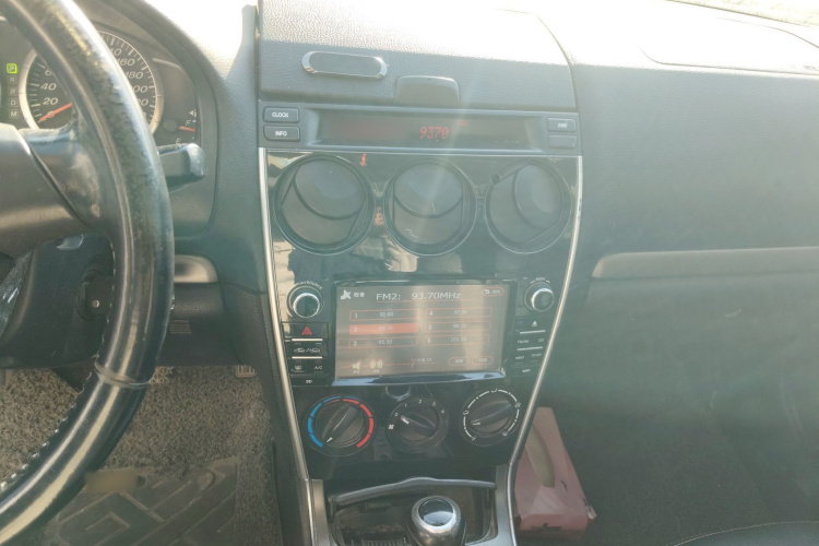 马自达6 2015款 2.0L 自动经典型局部细节16