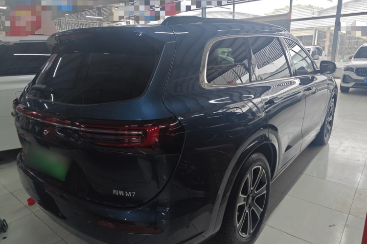 鸿蒙智行 问界M7 2024款 1.5T 智驾四驱Ultra版 5座车身外观7