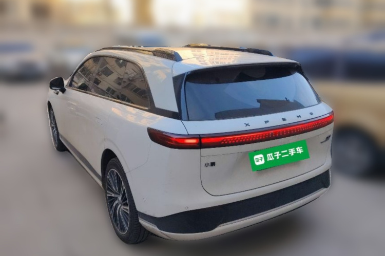 小鹏G9 2022款 650 性能版Pro车身外观6003