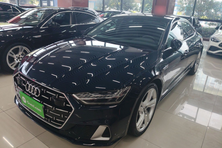 奥迪A7L 2022款 45 TFSI S-line 筑梦未来版车身外观1
