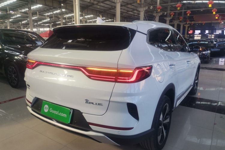 比亚迪 宋PLUS新能源 2021款 DM-i 51KM 尊荣型车身外观7