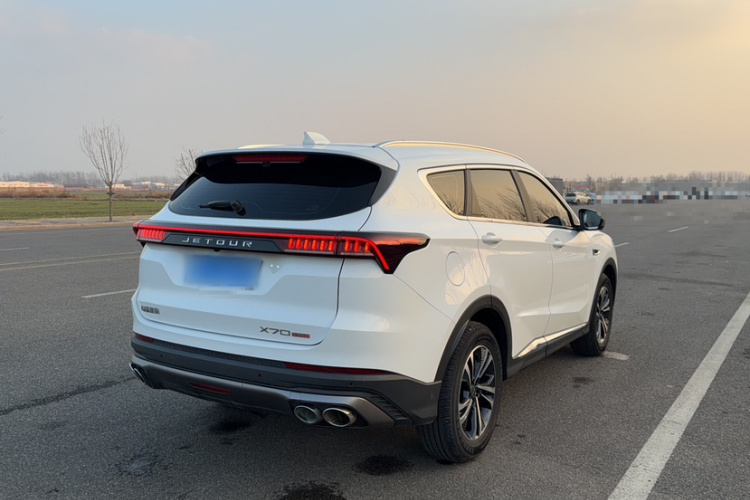 捷途X70 PLUS 2021款 1.6T DCT星 5座车身外观6003