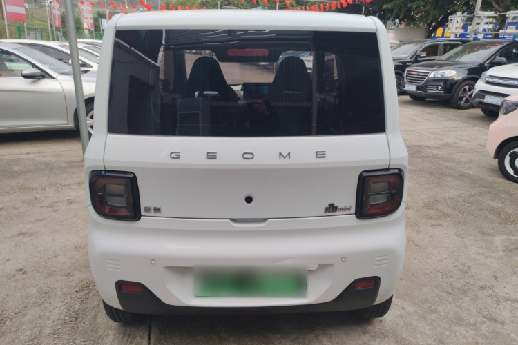 吉利银河 2023款 熊猫mini 120km 超萌熊车身外观6004