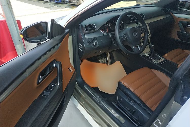 一汽-大众CC 2016款 1.8TSI 豪华型中控内饰20