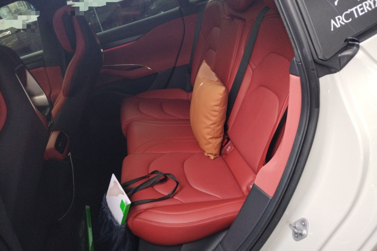 小米汽车 小米SU7 2024款 后驱超长续航高阶智驾Pro版中控内饰21