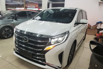 广汽传祺 传祺M8 2021款 领秀系列 390T 尊享版