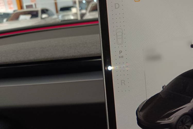 特斯拉 Model 3 2023款 后轮驱动版局部细节18