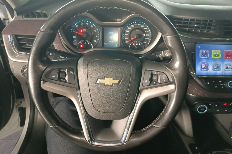 雪佛兰 迈锐宝 2018款 530T 自动豪华版局部细节13