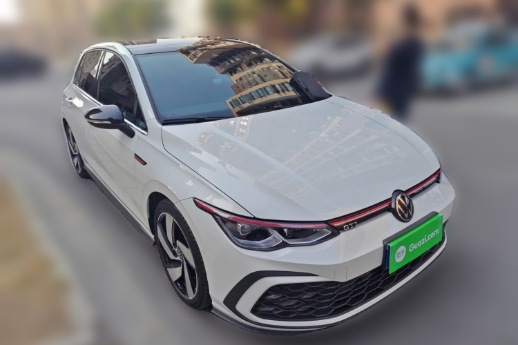 大众 高尔夫GTI 2023款 380TSI DSG GTI车身外观3