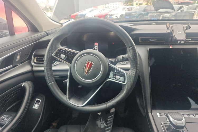 红旗H5 2023款 1.5T DCT智联旗韵版中控内饰13