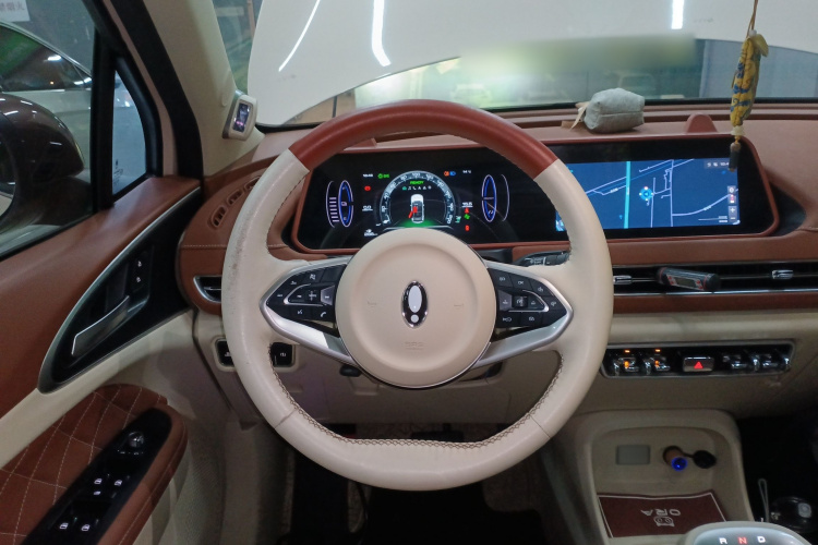 欧拉好猫 2022款 莫兰迪版 400km标准续航 尊贵型 三元锂中控内饰13