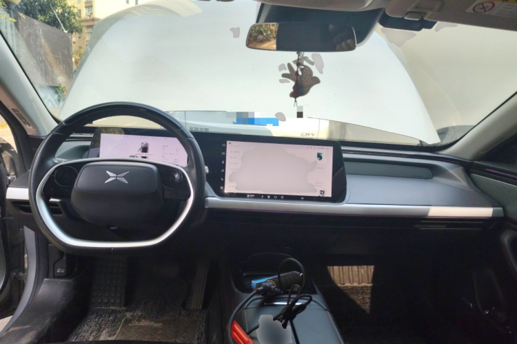 小鹏P7 2021款 670G中控内饰12