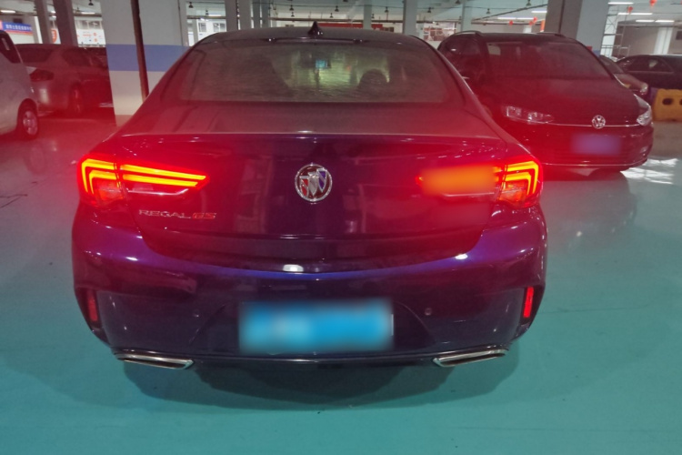 别克 君威 2017款 GS 28T 尊贵型车身外观6