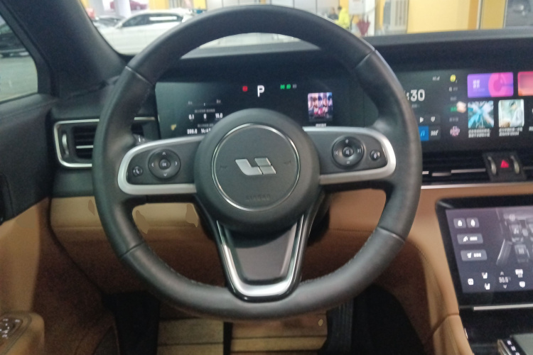 理想汽车 理想ONE 2020款 增程6座版局部细节13