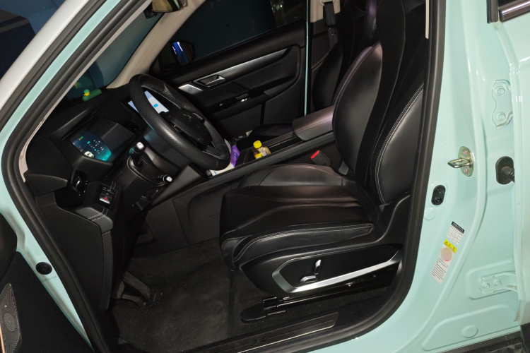 小鹏G3 2021款 G3i 460N中控内饰19