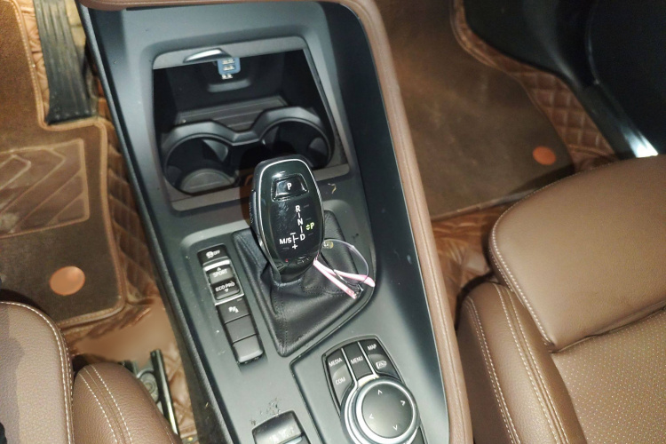 宝马X1 2022款 sDrive25Li 领先型局部细节18