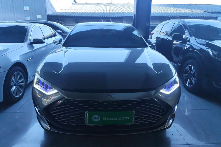 比亚迪 汉 2020款 DM 四驱性能版豪华型车身外观2