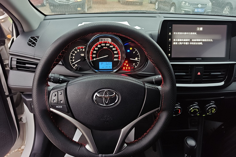 丰田 威驰 2021款 1.5L CVT创行版中控内饰13