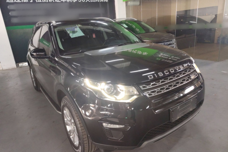 路虎 发现神行 2018款 240PS SE版车身外观3