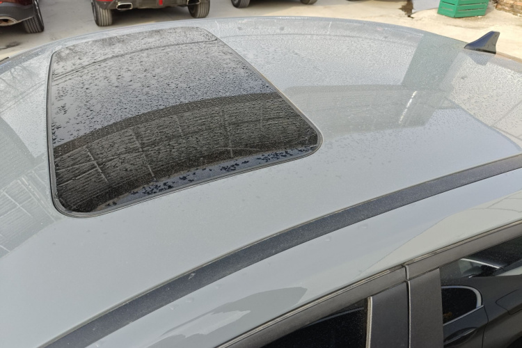 现代 伊兰特 2021款 1.5L CVT LUX尊贵版局部细节57