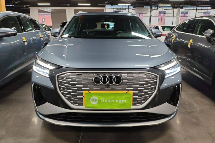 奥迪Q4 e-tron 2024款 40 e-tron 创行版车身外观2