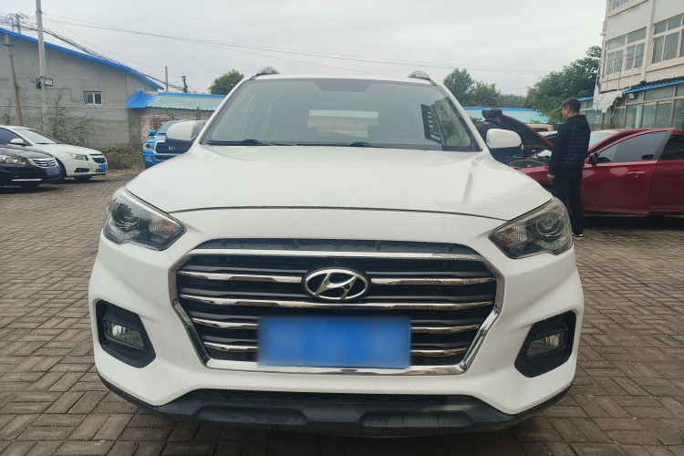 北京现代ix35 2019款 2.0L 自动两驱智勇·畅质版 国V车身外观2