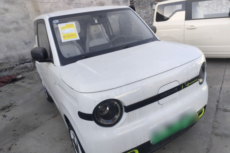 吉利银河 熊猫 2025款 210km 元气熊车身外观3