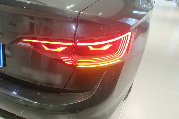 大众 速腾 2024款 300TSI DSG超越版车身外观6006