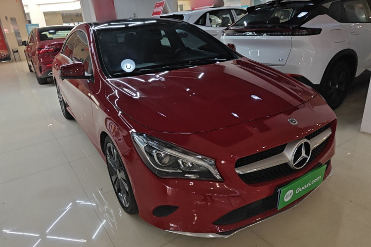 奔驰CLA 2017款 改款 CLA 200 动感型车身外观3