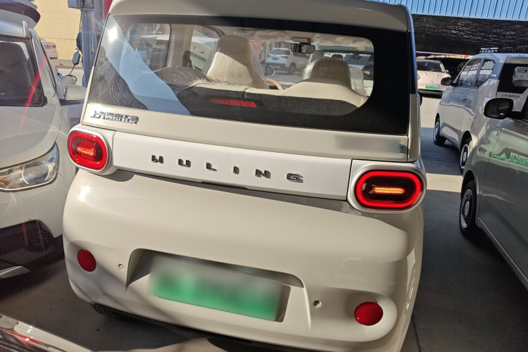 五菱汽车 宏光MINIEV 2024款 第三代 215km 青春版车身外观6