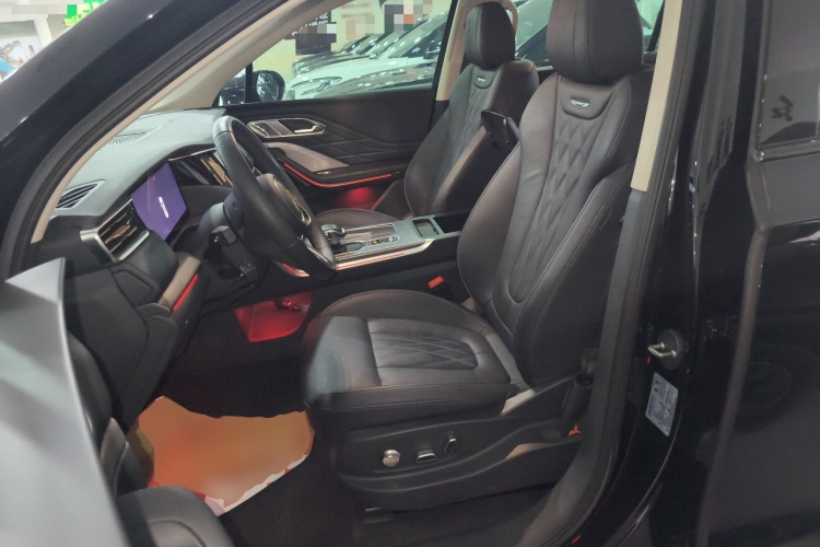 红旗HS7 PHEV 2024款 2.0T PHEV 四驱旗畅版 6座中控内饰19