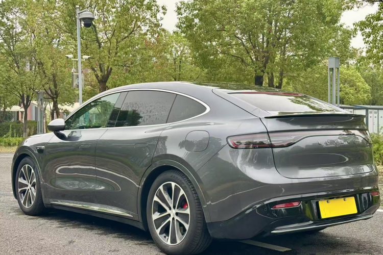 鸿蒙智行 智界R7 2024款 纯电 736km UItra车身外观6007