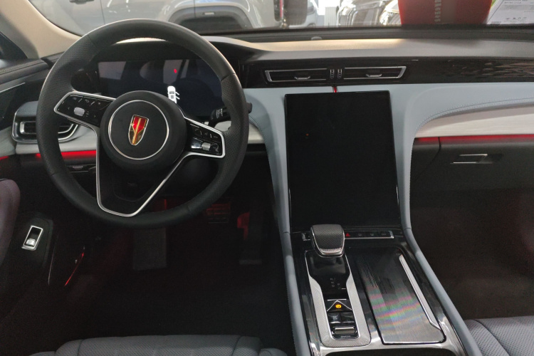 红旗H5 PHEV 2025款 170 超混版中控内饰12