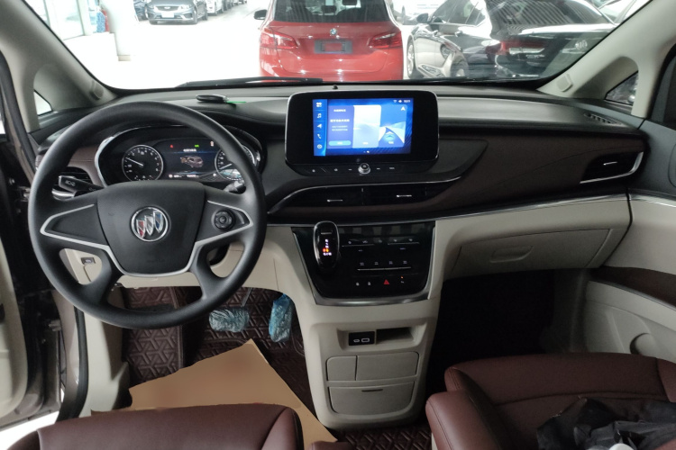 别克GL8 2021款 陆上公务舱 652T 舒适型中控内饰12