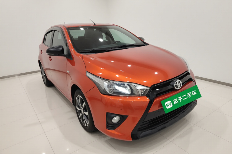 丰田 YARiS L 致炫 2015款 1.5G 自动橙色限量版车身外观3