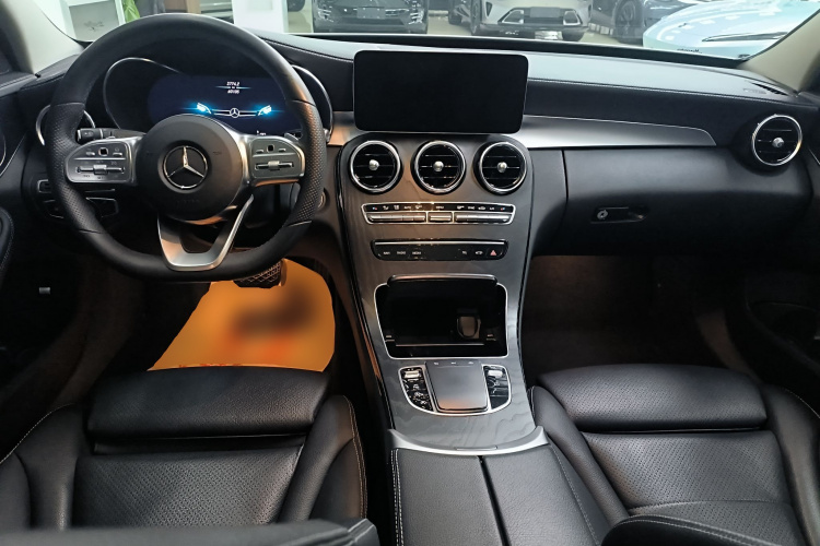 奔驰C级 2021款 C 200 L 时尚型运动版中控内饰12