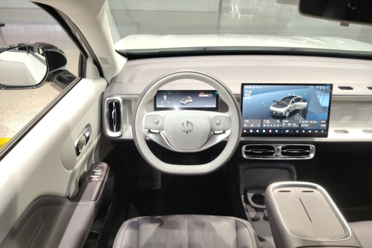 零跑汽车 零跑B10 2025款 510激光雷达版局部细节13