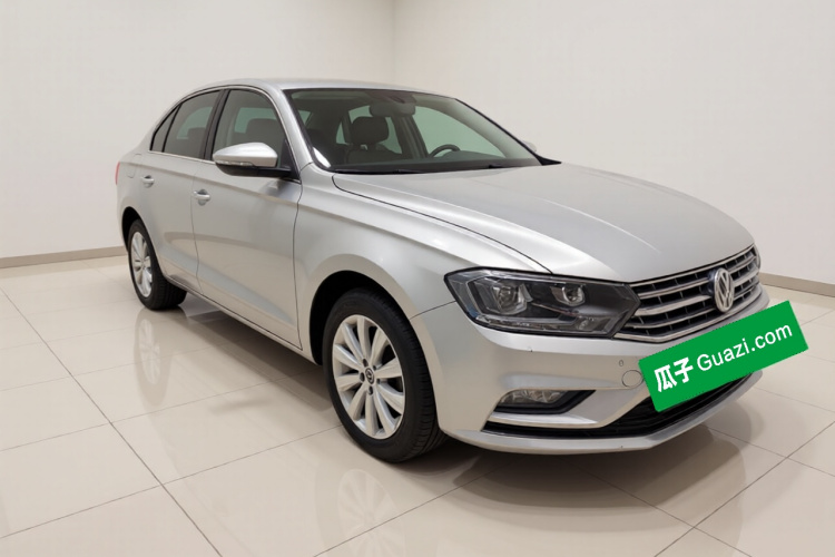 大众 宝来 2018款 1.5L 手动舒适型车身外观3