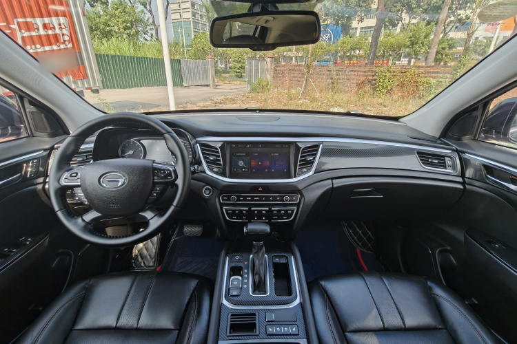 广汽传祺 传祺GS7 2017款 320T 两驱豪华智联型中控内饰7002