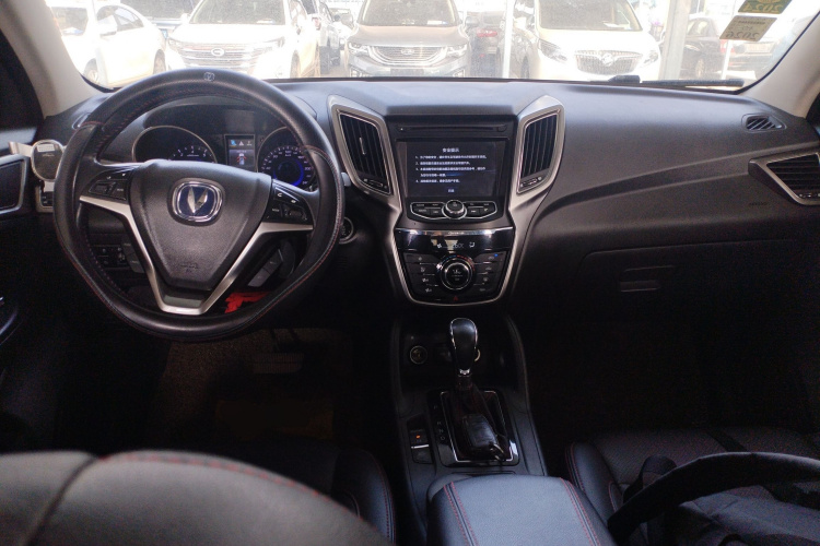 长安CS75 2016款 1.8T 自动精英型 国V中控内饰12