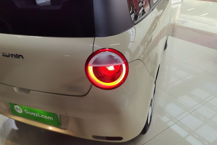 长安启源 长安Lumin 2022款 210km 香甜款车身外观9