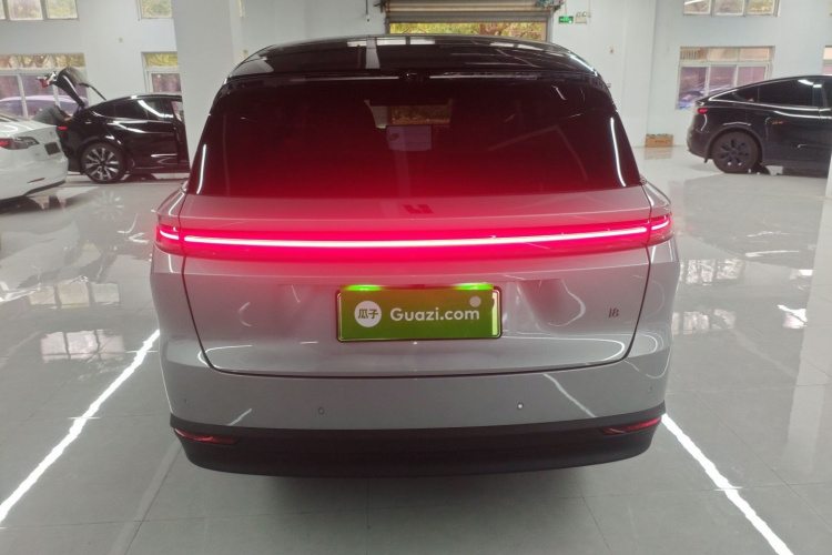 理想汽车 理想i8 2025款 标准版车身外观6004